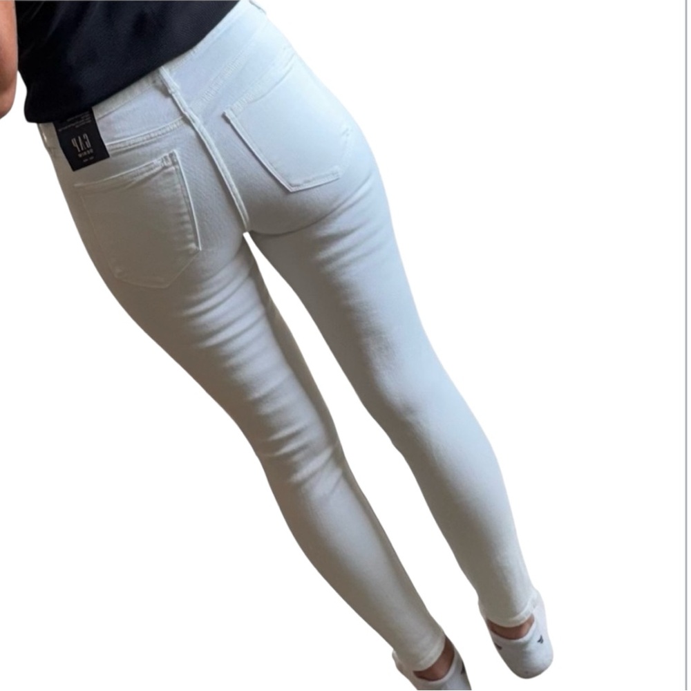 NWT GAP Women's White Skinny Jeans - Picture 3 of 10